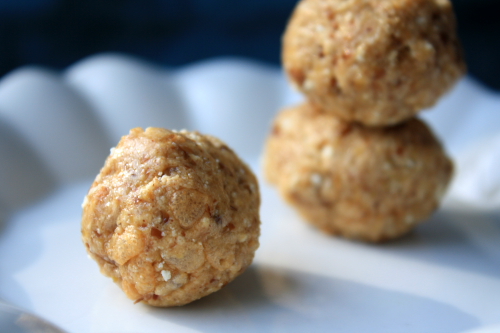 Chocolate for healthy hearts: Almond Butter Balls